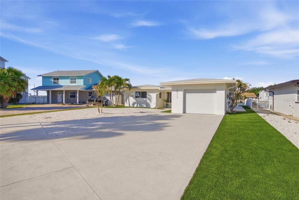 16113 5th Street East Redington Beach, FL 33708 - Photo 8 of 59