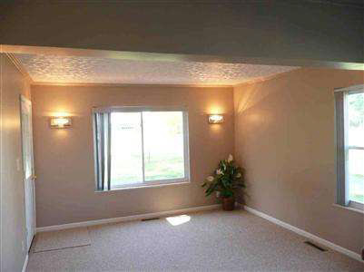 4167 East Carpenter Road Flint, MI 48506 - Photo 2 of 4 20157032-1.JPG