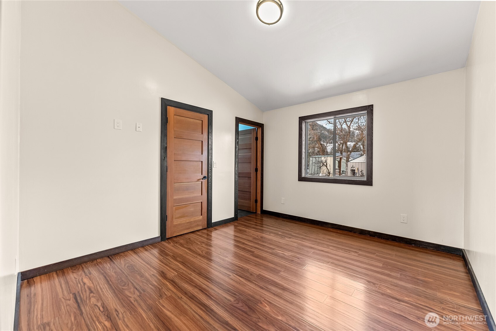1308 Riverside Avenue Twisp, WA 98856 - Photo 18 of 38