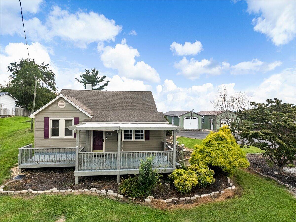 5833 Lyons Road Dublin, VA 24084 - Photo 1 of 87 02-1000040592