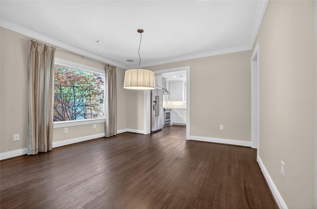 4009 Prescott Avenue Dallas, TX 75219 - Photo 13 of 39 Big dining space with lots of light