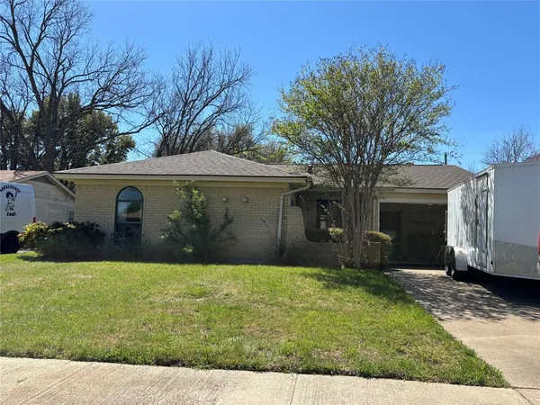 $224,900 | 400 Harris Drive, Crowley, TX 76036
