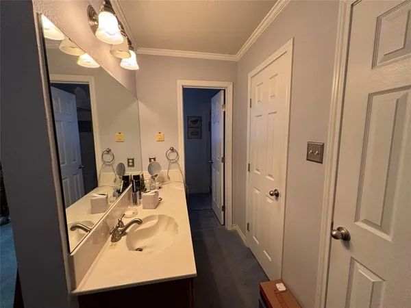 $224,900 | 400 Harris Drive, Crowley, TX 76036