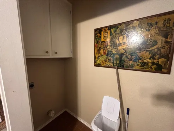 $224,900 | 400 Harris Drive, Crowley, TX 76036