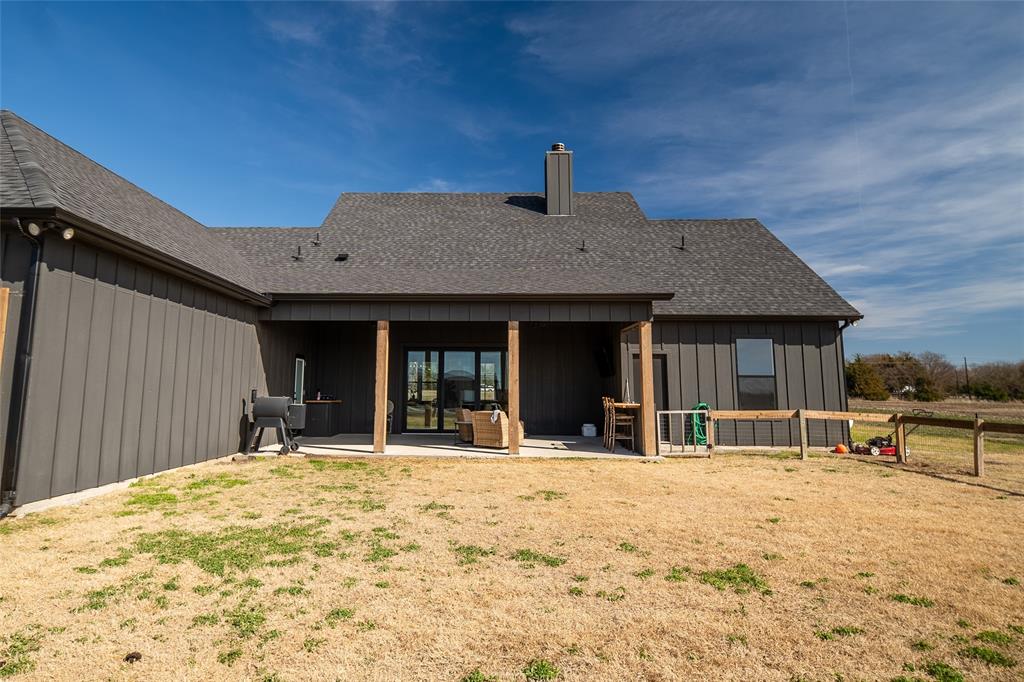 375 Wolf Front Road Van Alstyne, TX 75495 - Photo 33 of 40 a house view with a outdoor space