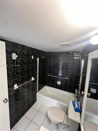 $2,500 | 4717 Northwest 7th Street, Unit 60110, Miami, FL 33126