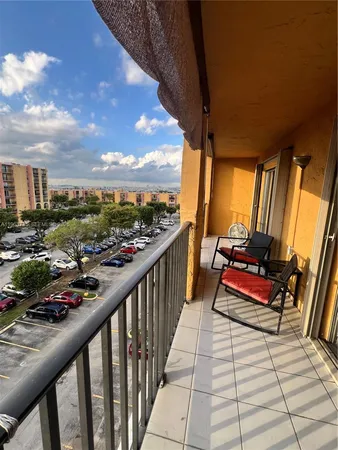 $2,500 | 4717 Northwest 7th Street, Unit 60110, Miami, FL 33126