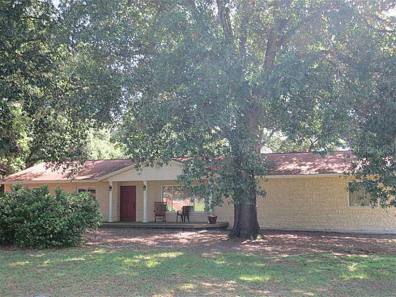 1104 South Taylor Road Seffner, FL 33584 - Photo 1 of 1 Exterior Front