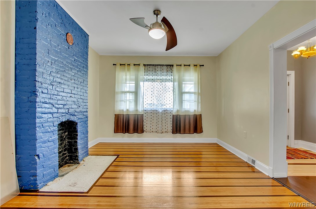 43 15th Street Buffalo, NY 14213 - Photo 7 of 40