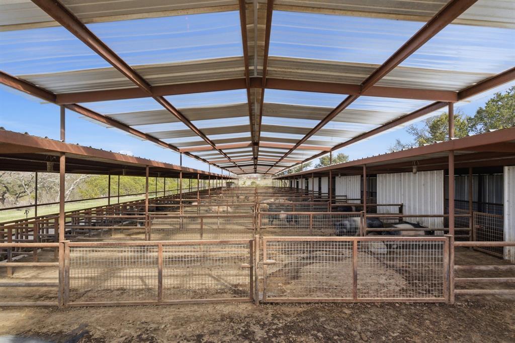 1601 A Stafford Road Weatherford, TX 76088 - Photo 14 of 34 a view of garage