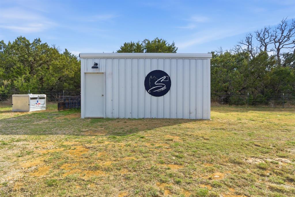 1601 A Stafford Road Weatherford, TX 76088 - Photo 19 of 34 a view of outdoor space and yard
