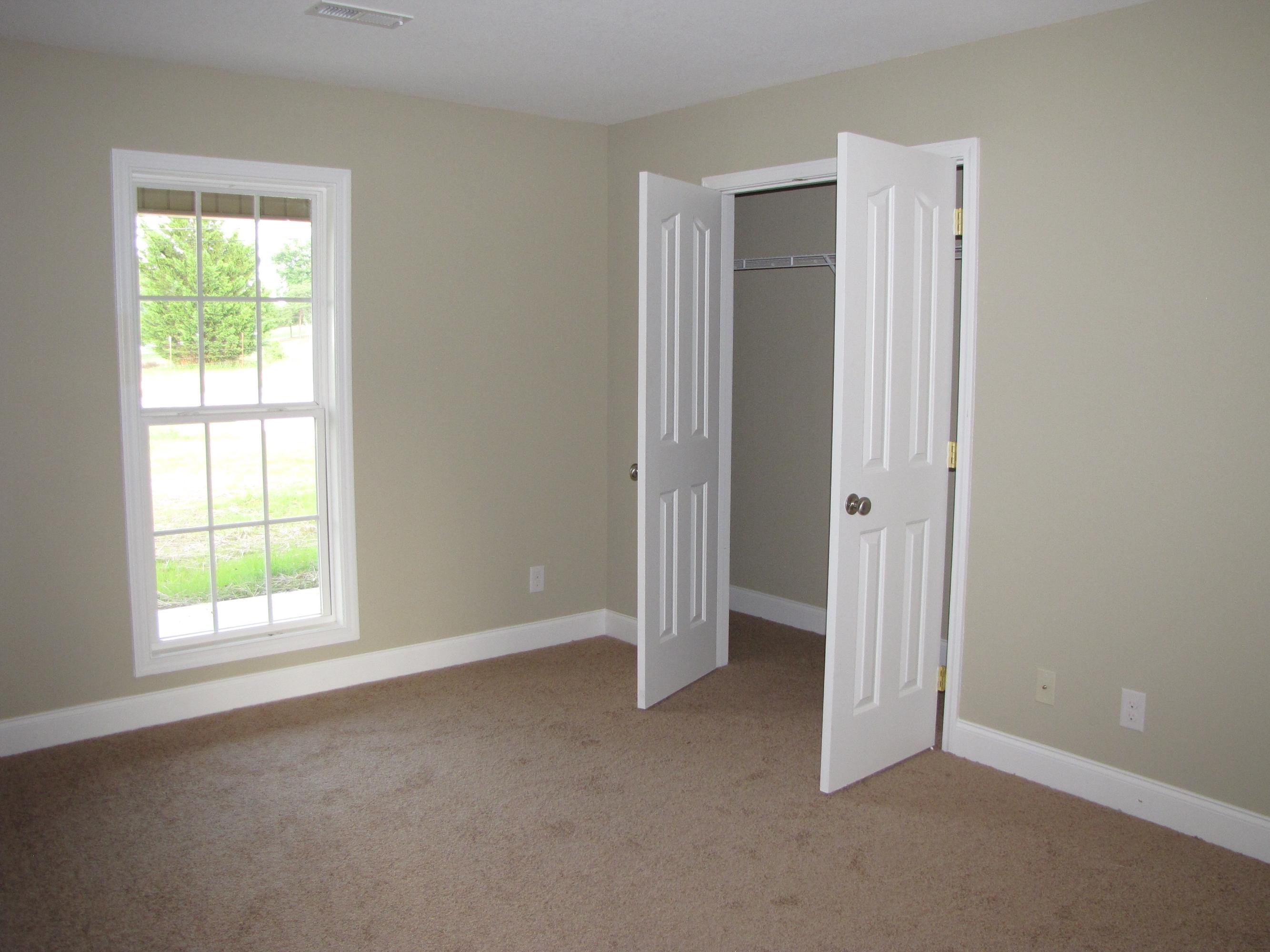 2715 Norcross Road Maryville, TN 37803 - Photo 6 of 10 2nd bedroom