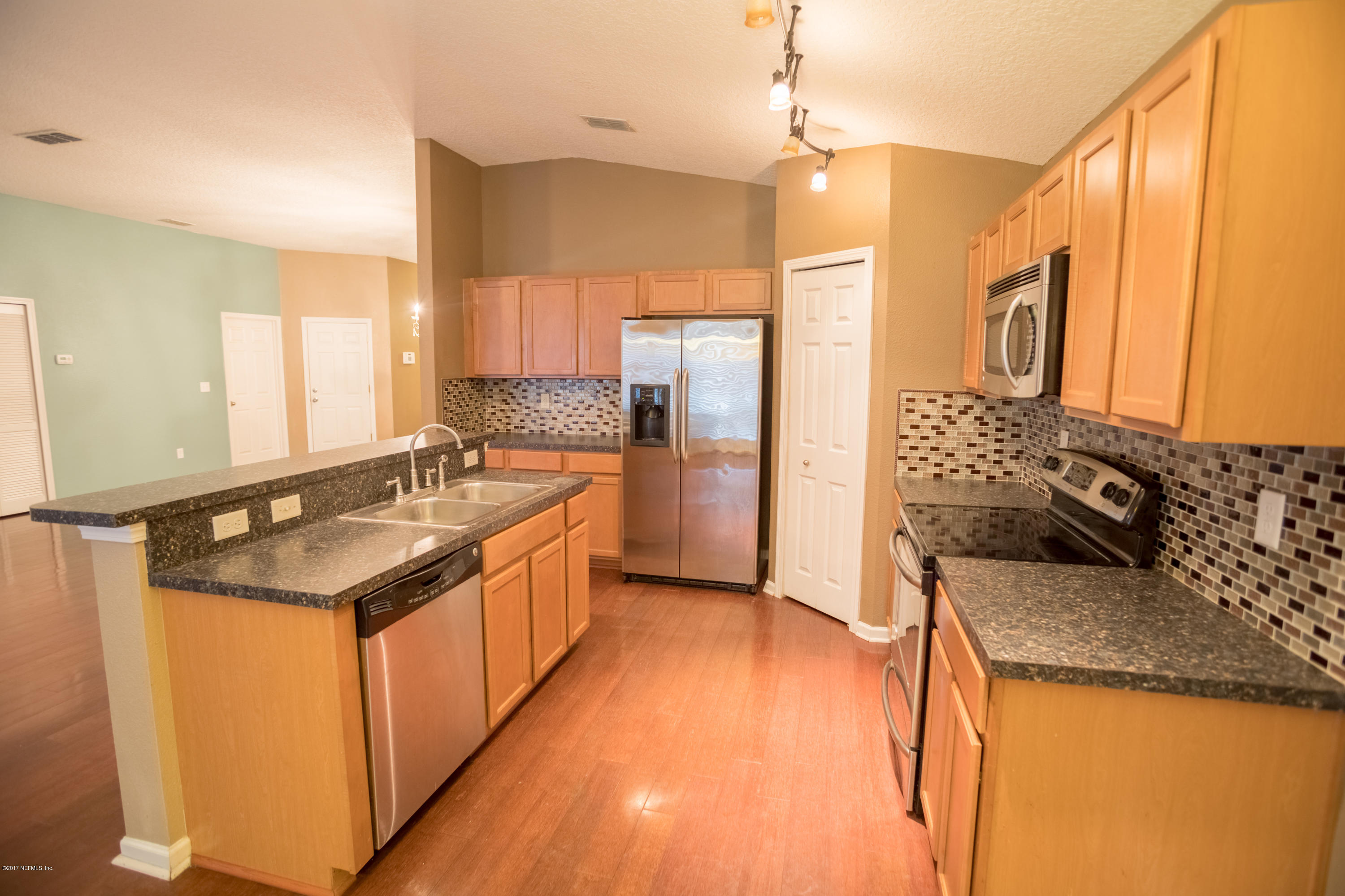 1873 Reed Valley Way Middleburg, FL 32068 - Photo 10 of 24 Kitchen