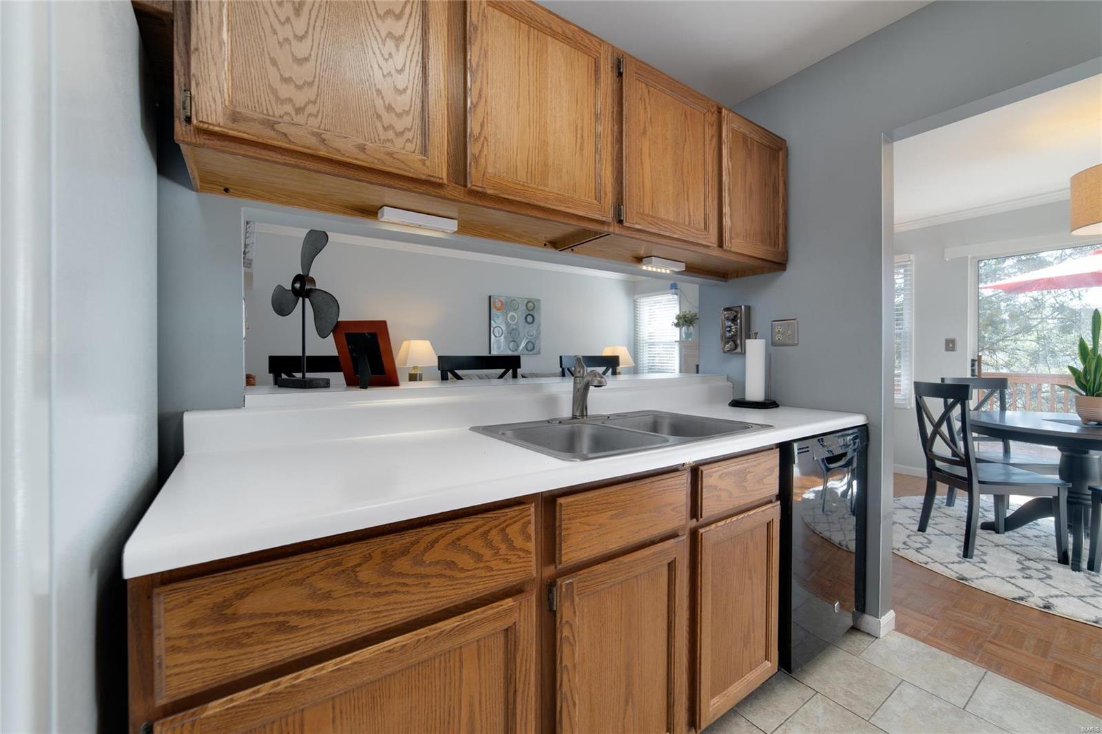 1730 Blue Oak Drive Chesterfield, MO 63017 - Photo 11 of 33