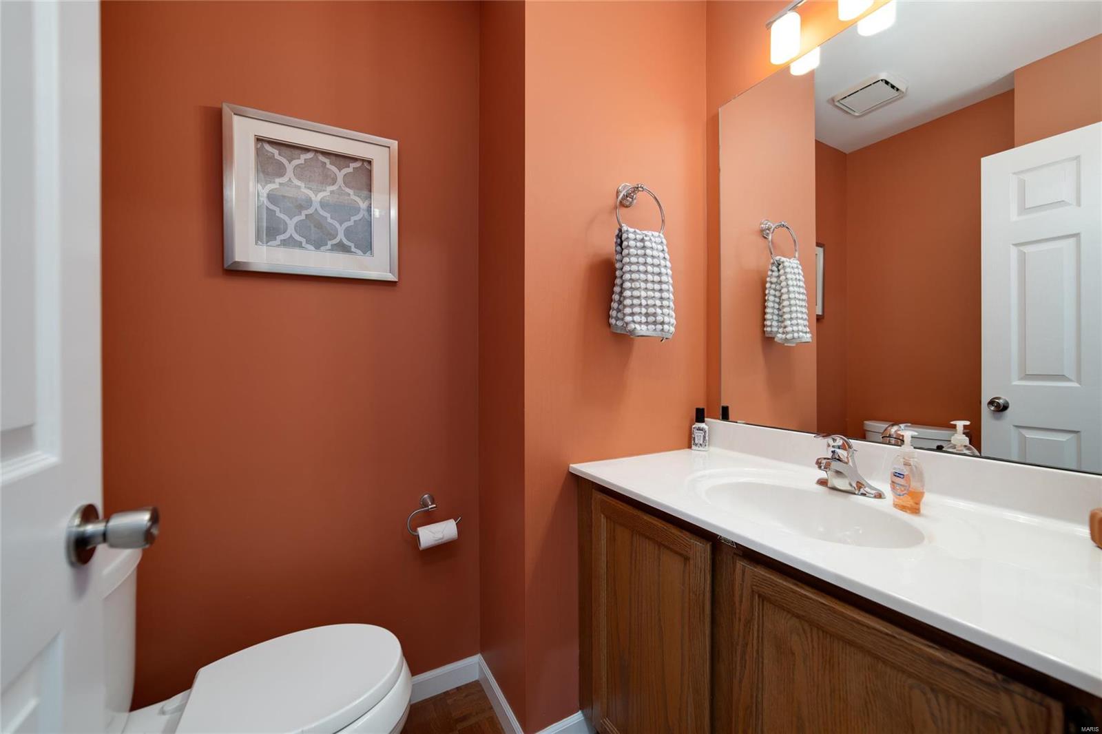 1730 Blue Oak Drive Chesterfield, MO 63017 - Photo 15 of 33