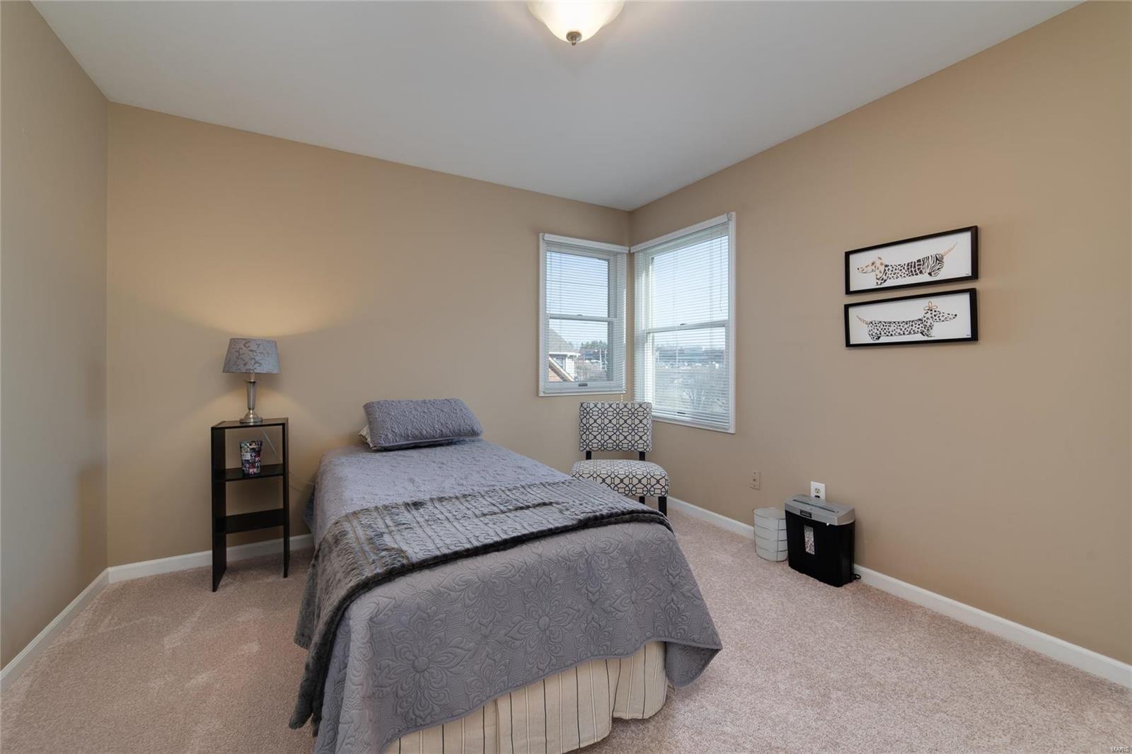 1730 Blue Oak Drive Chesterfield, MO 63017 - Photo 22 of 33