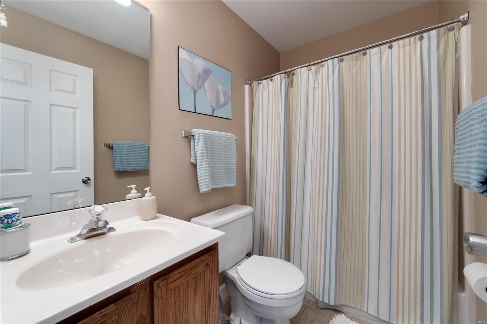 1730 Blue Oak Drive Chesterfield, MO 63017 - Photo 23 of 33