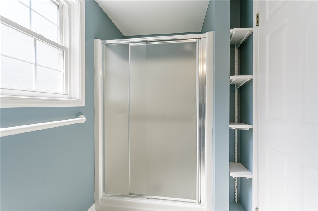 48 Commodore Parkway Brighton, NY 14625 - Photo 21 of 45