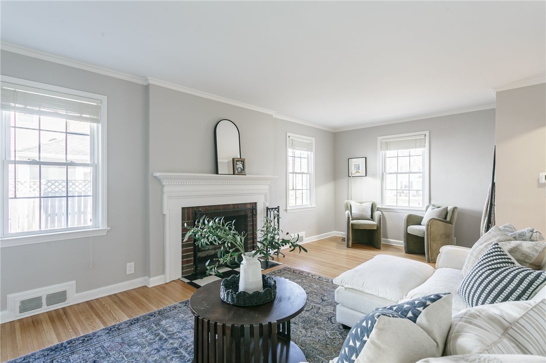 48 Commodore Parkway Brighton, NY 14625 - Photo 23 of 45