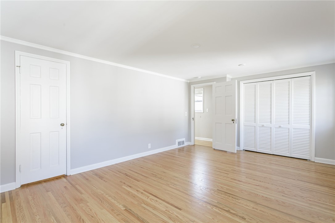 48 Commodore Parkway Brighton, NY 14625 - Photo 28 of 45