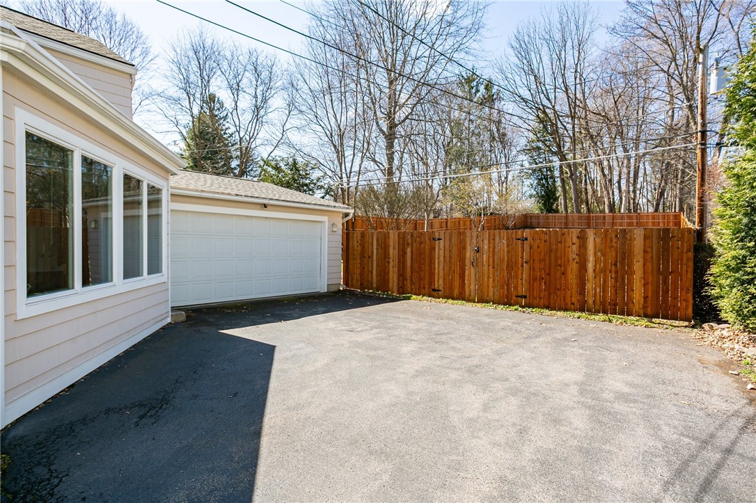 48 Commodore Parkway Brighton, NY 14625 - Photo 43 of 45