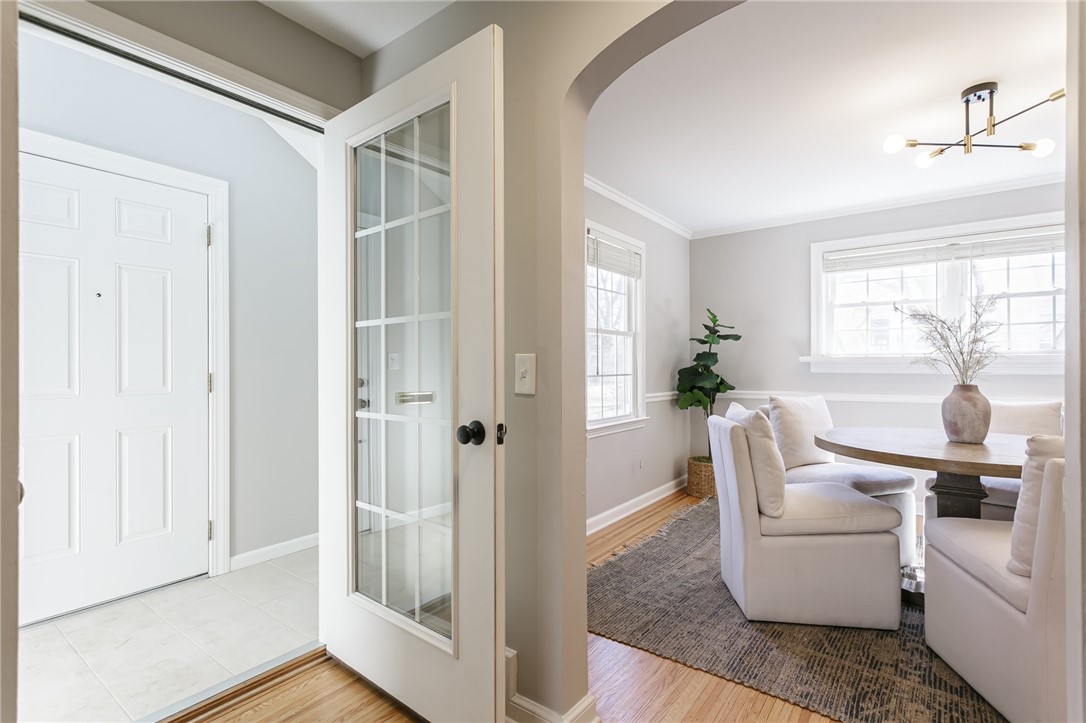 48 Commodore Parkway Brighton, NY 14625 - Photo 5 of 45