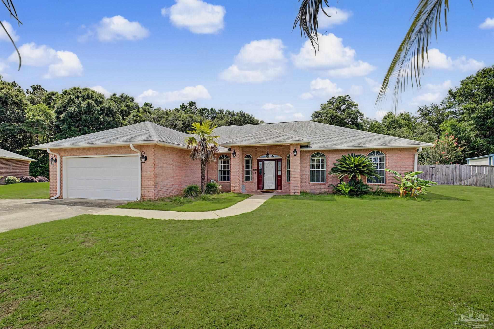 7145 Woodside Road Pensacola, FL 32526 - Photo 2 of 54