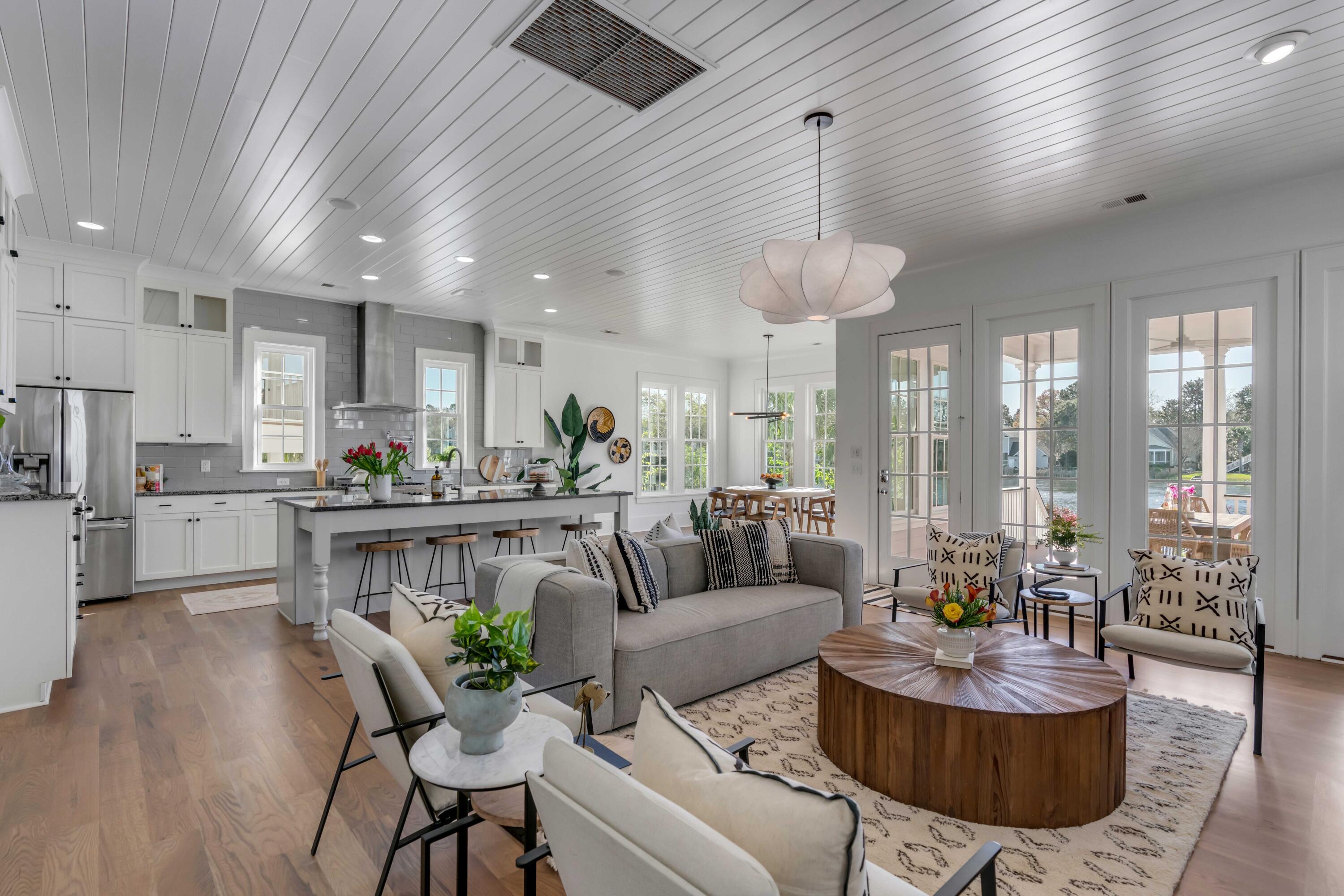1368 Penshell Place Mount Pleasant, SC 29464 - Photo 8 of 46 1368PenshellPlace_NickCannPhoto-16