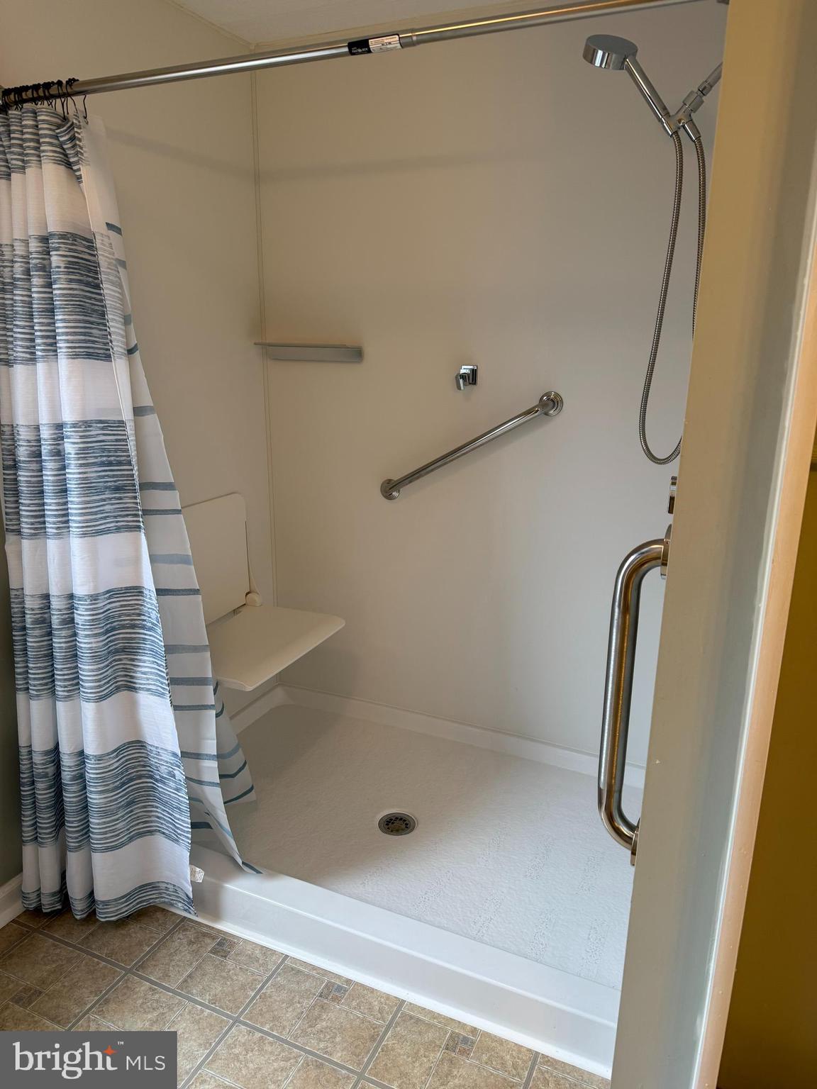254 Rabbit Run North Wales, PA 19454 - Photo 20 of 22 a bathroom with a shower