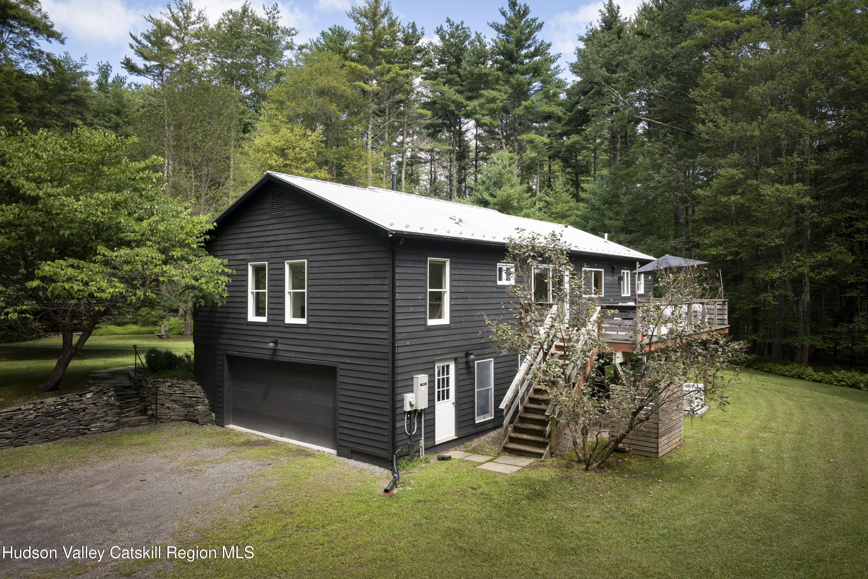 31 Joy Ridge Saugerties, NY 12477 - Photo 26 of 39 a view of a house with a yard