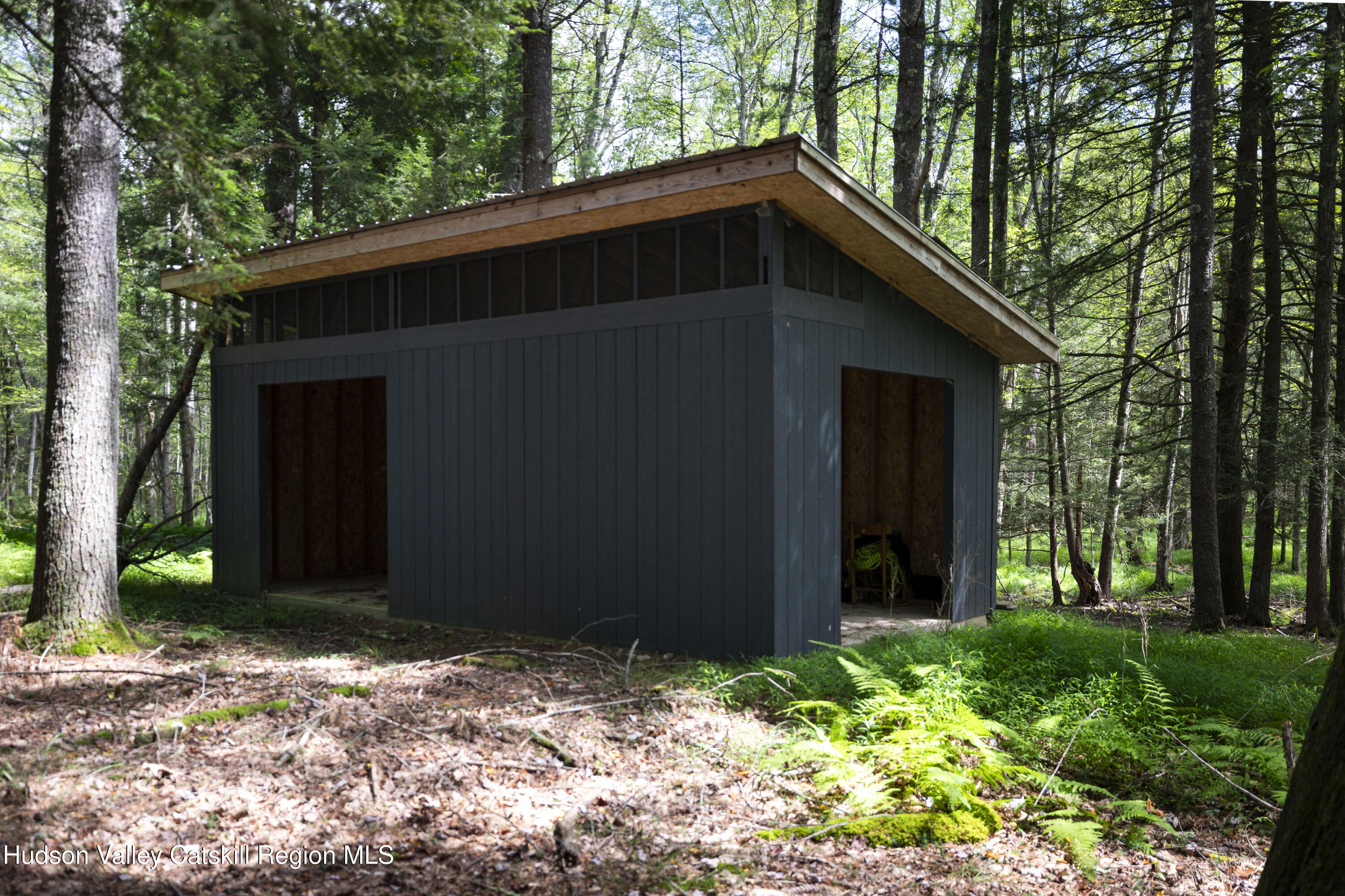 31 Joy Ridge Saugerties, NY 12477 - Photo 36 of 39 a backyard of a house with lots of green space