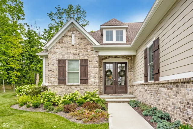 $1,195,000 | 4135 Hartswick Court, Zionsville, IN 46077