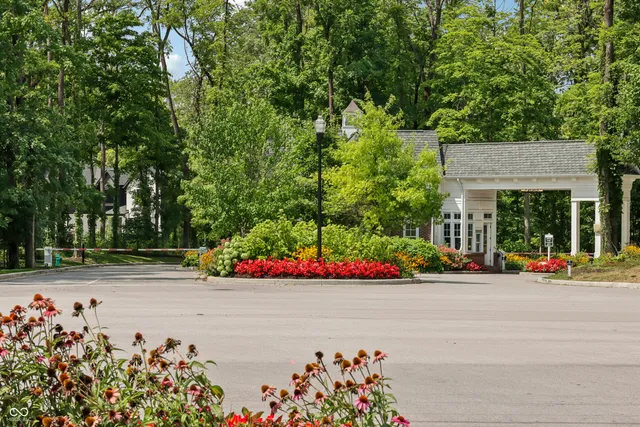 $1,195,000 | 4135 Hartswick Court, Zionsville, IN 46077