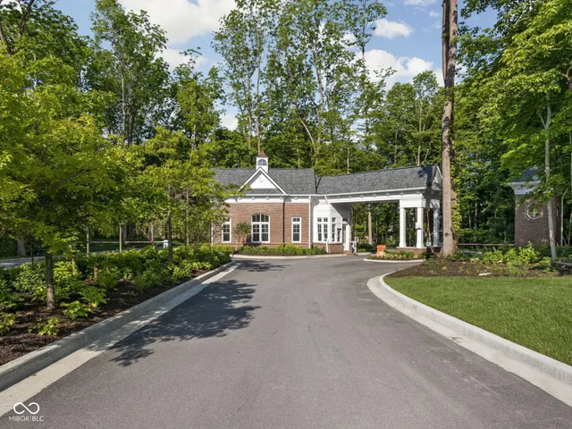 $1,195,000 | 4135 Hartswick Court, Zionsville, IN 46077