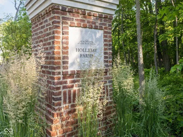 $1,195,000 | 4135 Hartswick Court, Zionsville, IN 46077