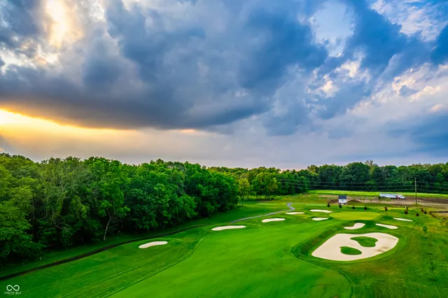 $1,195,000 | 4135 Hartswick Court, Zionsville, IN 46077