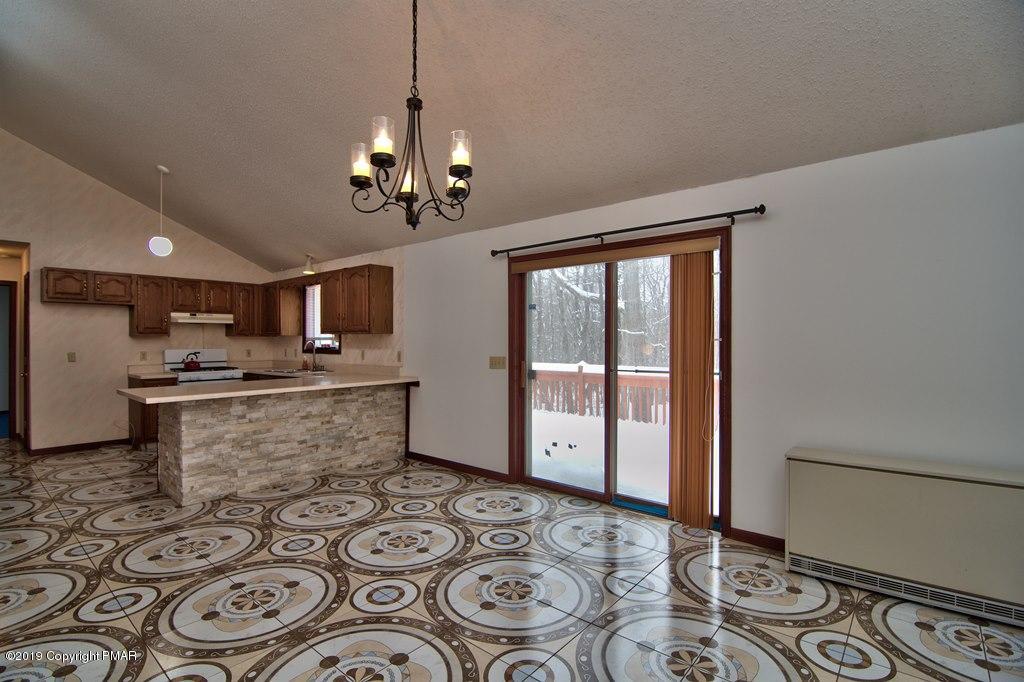 4134 Hickory Road Tobyhanna, PA 18466 - Photo 12 of 37 Dining area and Kitchen