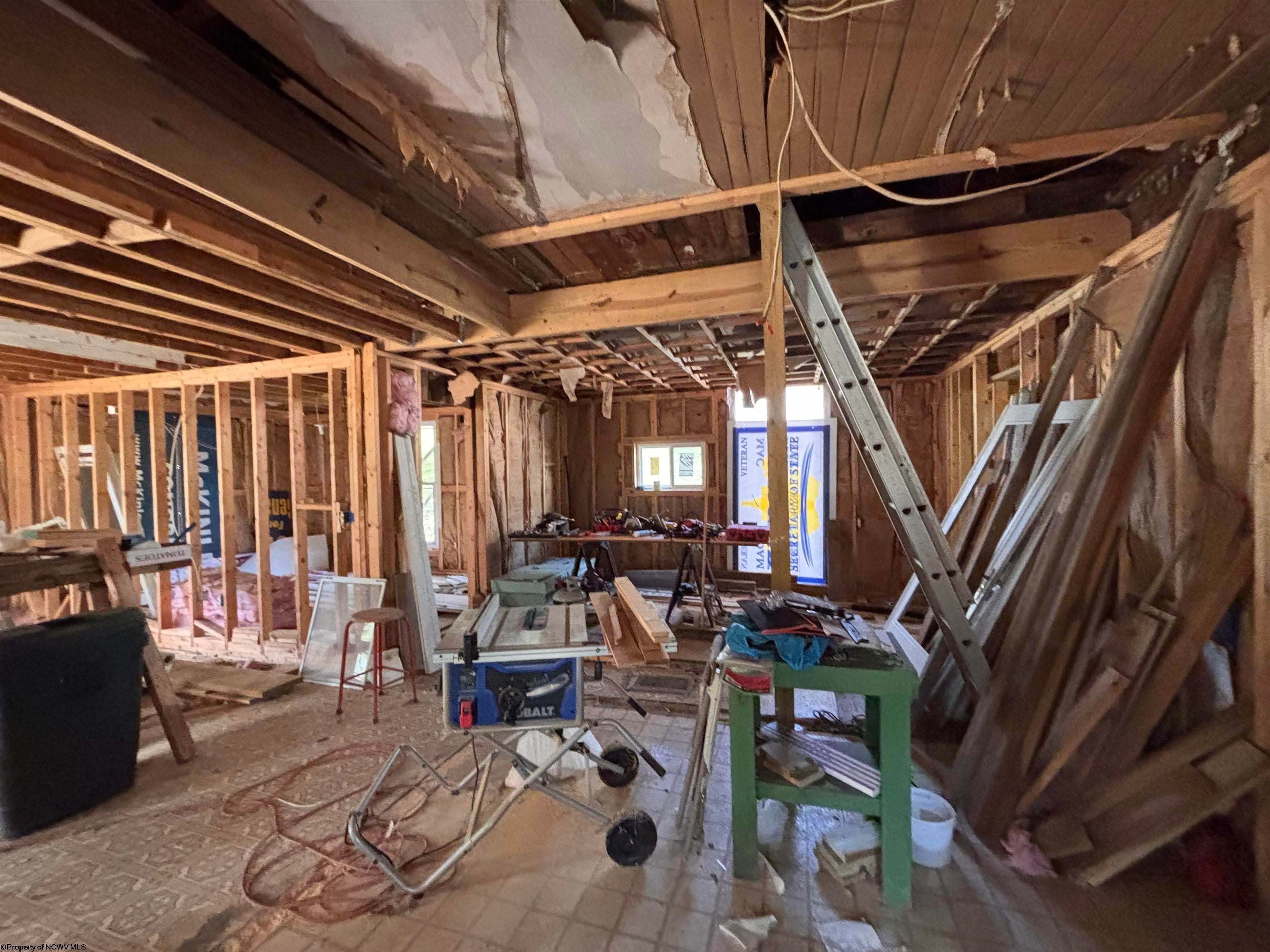 424 Talbott Road Belington, WV 26250 - Photo 6 of 8 Gallery Image 6