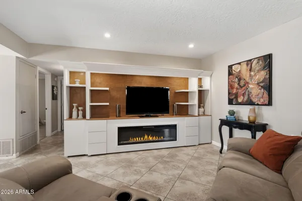 $425,000 | 727 Leisure World, Mesa, AZ 85206
