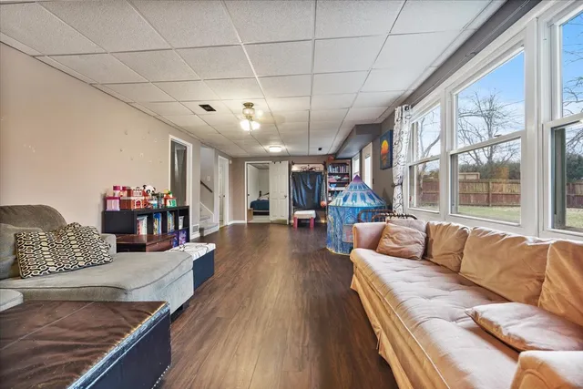 $299,900 | 203 Centennial Avenue, Normal, IL 61761