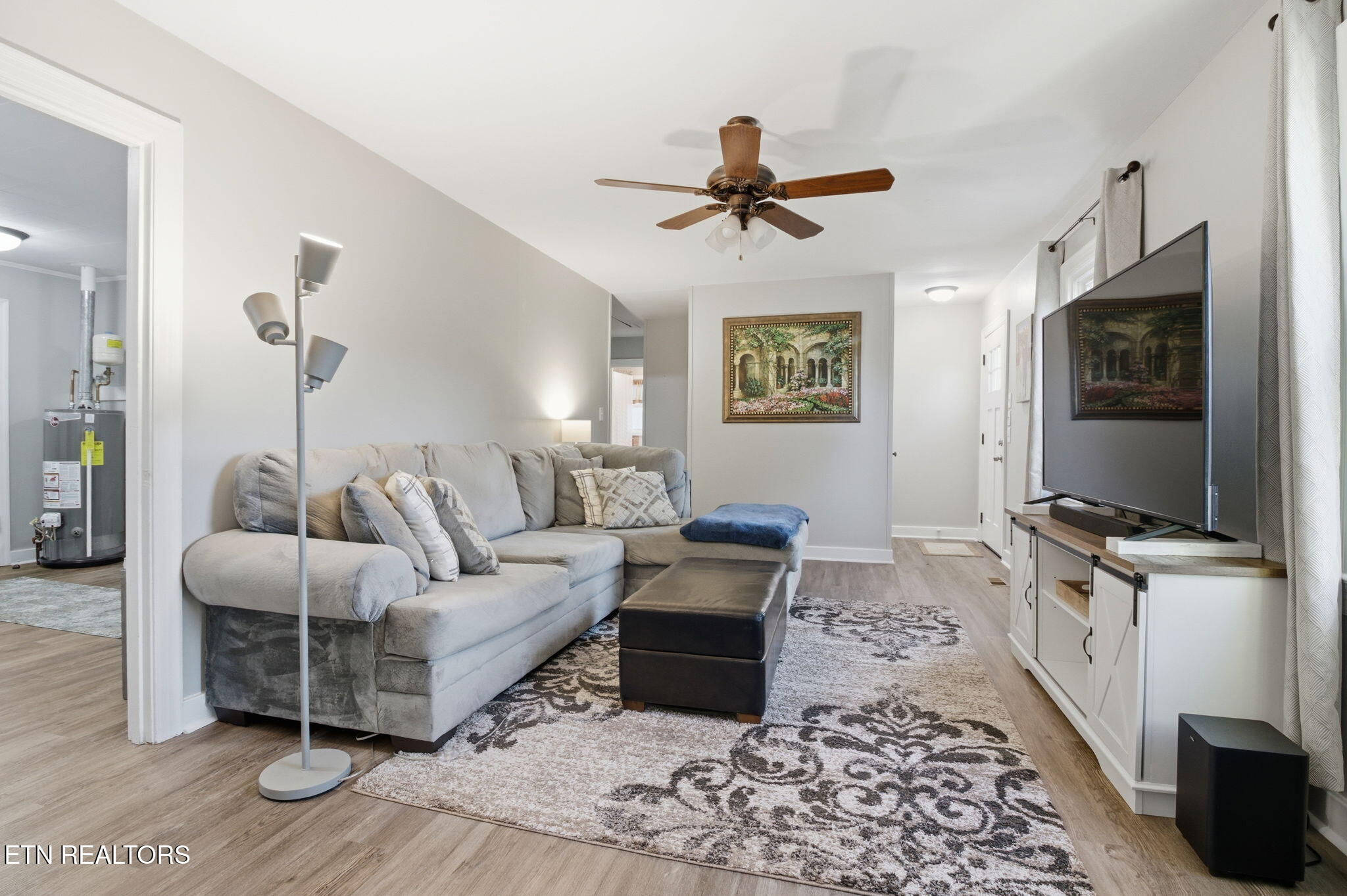 311 Alabama Avenue Clinton, TN 37716 - Photo 16 of 43 9-web-or-mls-DZ3A9641