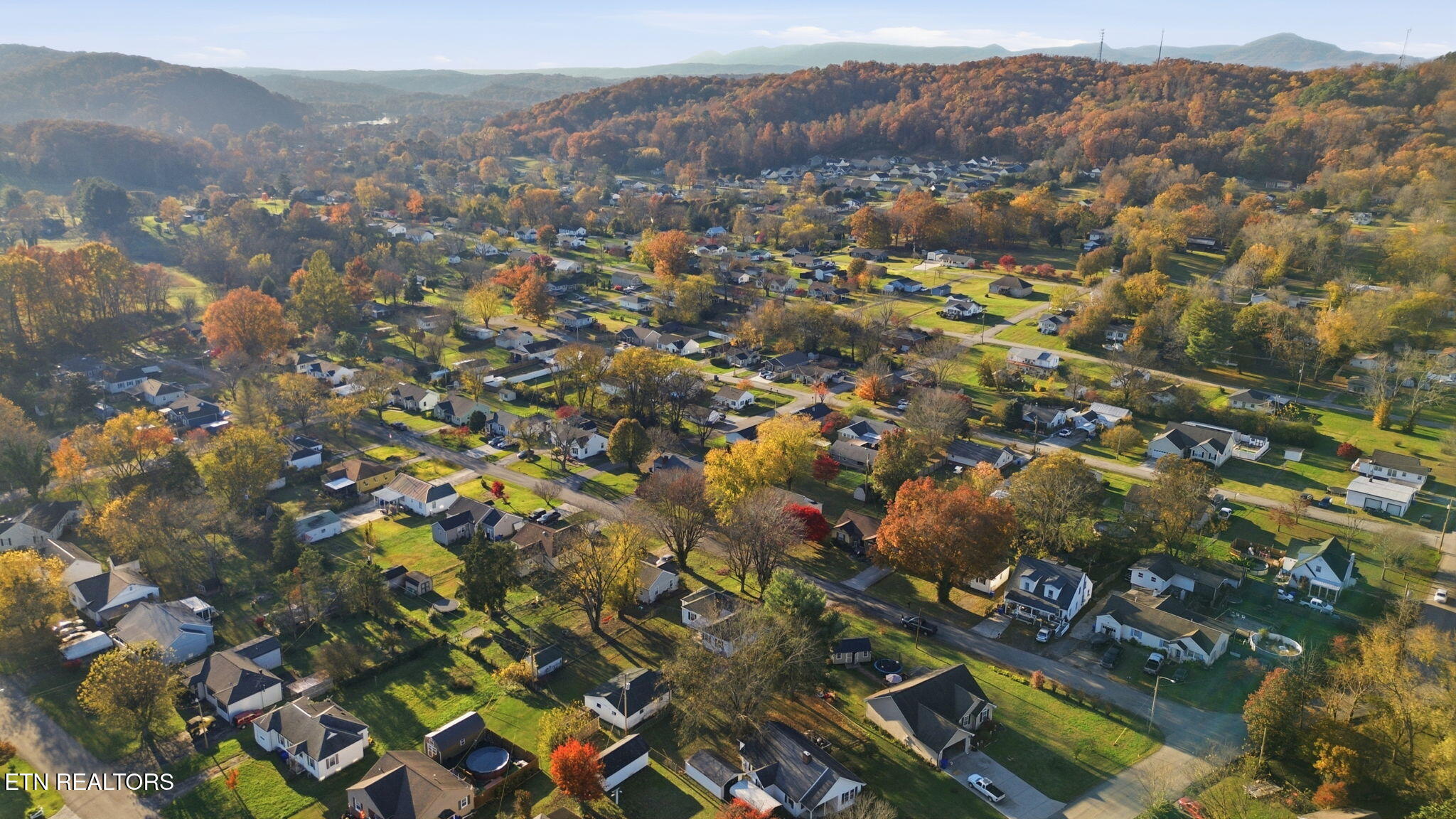 311 Alabama Avenue Clinton, TN 37716 - Photo 41 of 43 35-web-or-mls-DJI_0127