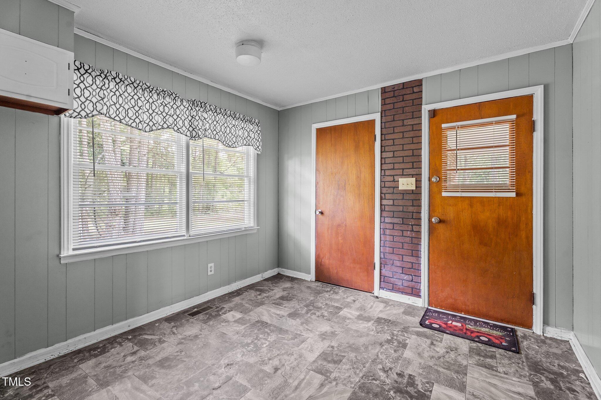 3927 Drapers Road Enfield, NC 27823 - Photo 16 of 27 18-web-or-mls-DSC01244