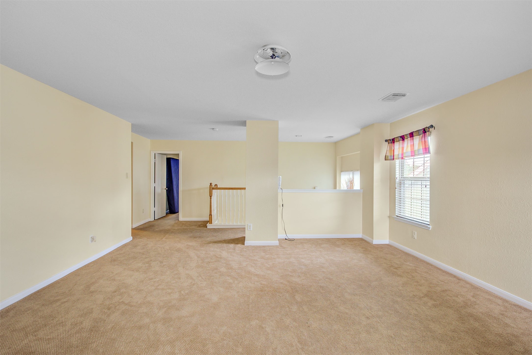 29642 Legends Green Drive Spring, TX 77386 - Photo 28 of 44 a view of empty room with window