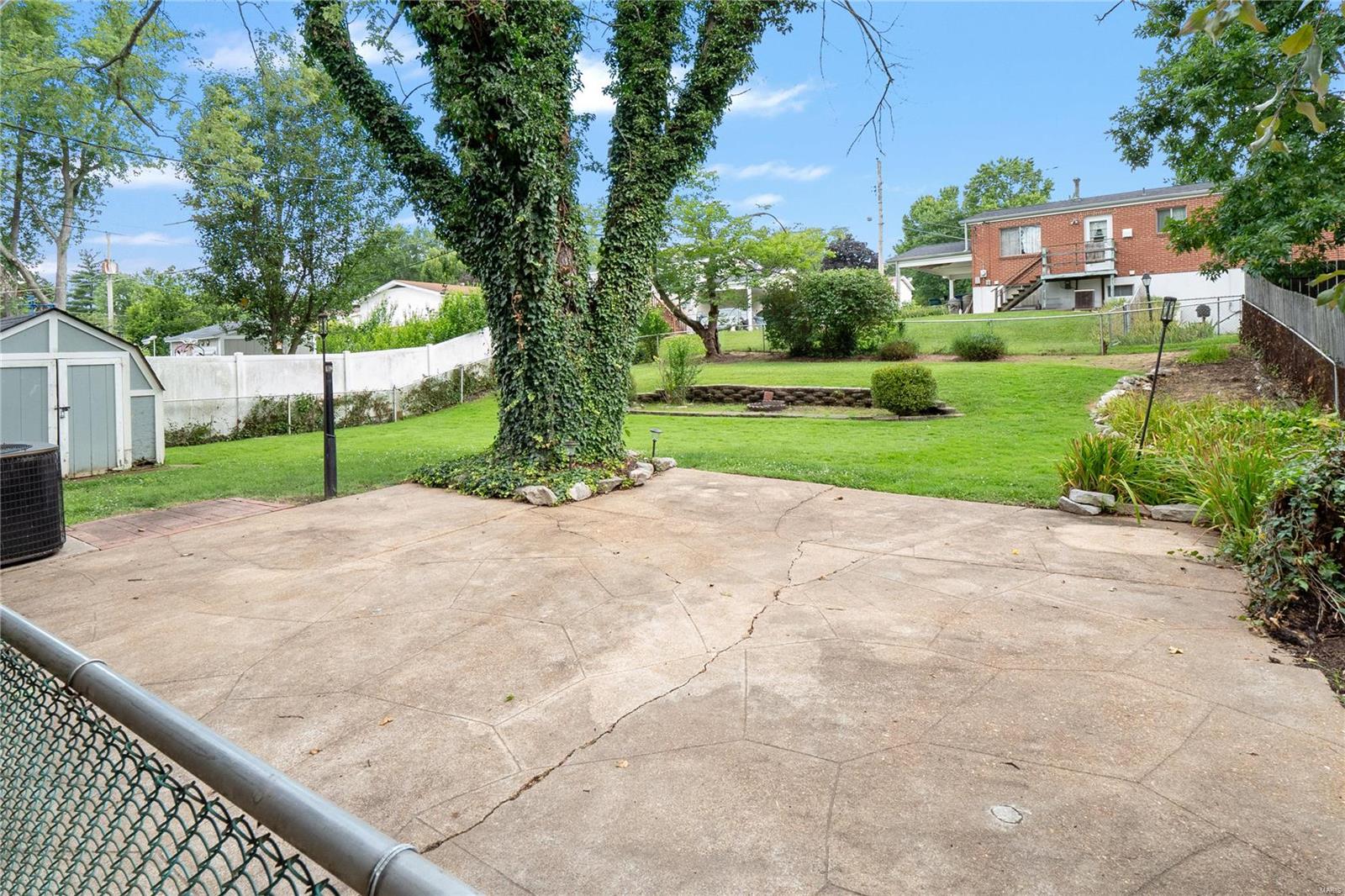 61 Roland Avenue Ballwin, MO 63021 - Photo 20 of 26 Gallery Image 20