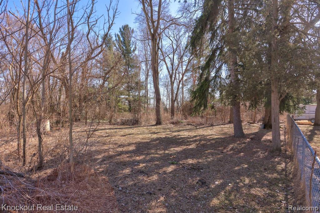 2123 South Reese Road Reese, MI 48757 - Photo 38 of 42
