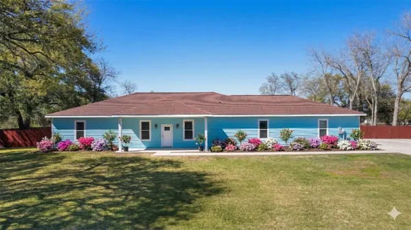 $449,900 | 5712 Mentor Drive, Texas City, TX 77591