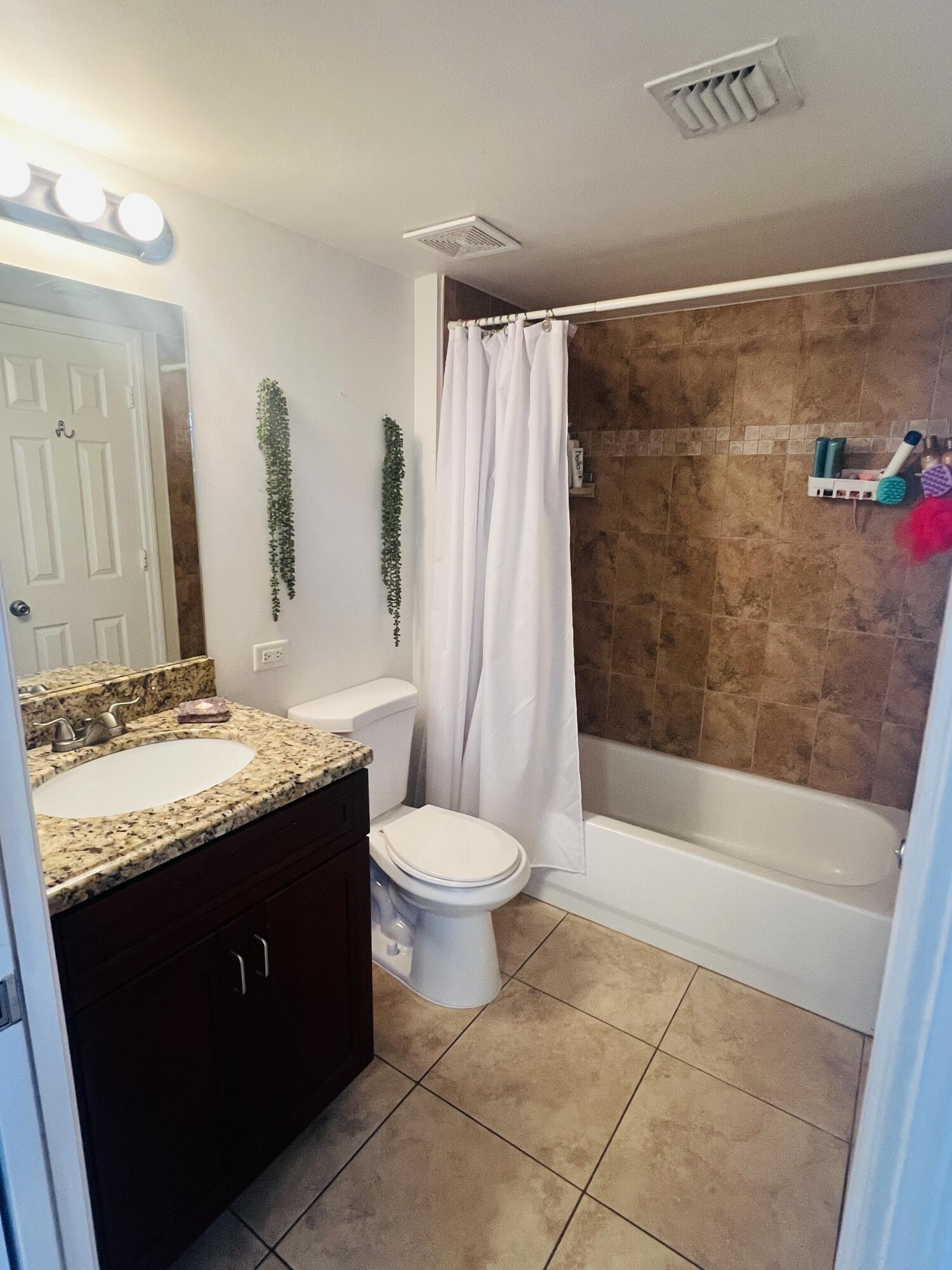 5025 Wiles Road, Unit 305 Coconut Creek, FL 33073 - Photo 17 of 22 2nd Bathroom