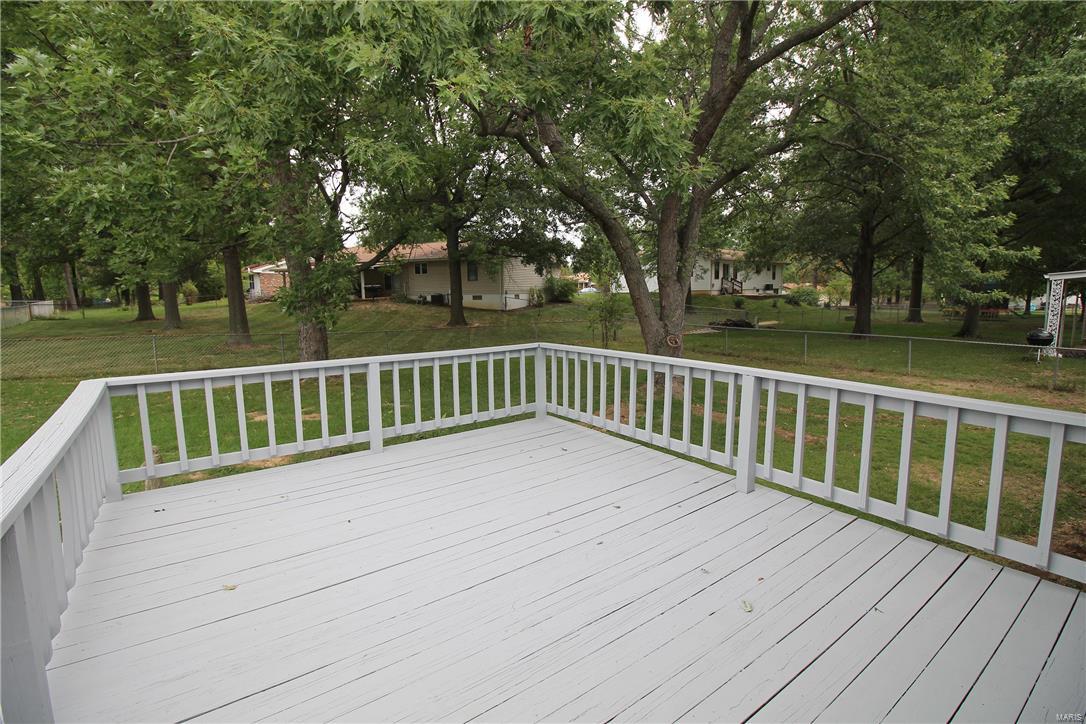 2327 England Town Road St. Louis, MO 63129 - Photo 30 of 37
