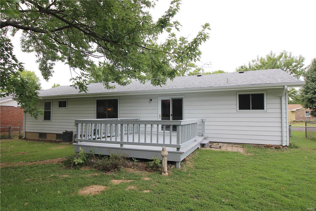 2327 England Town Road St. Louis, MO 63129 - Photo 34 of 37